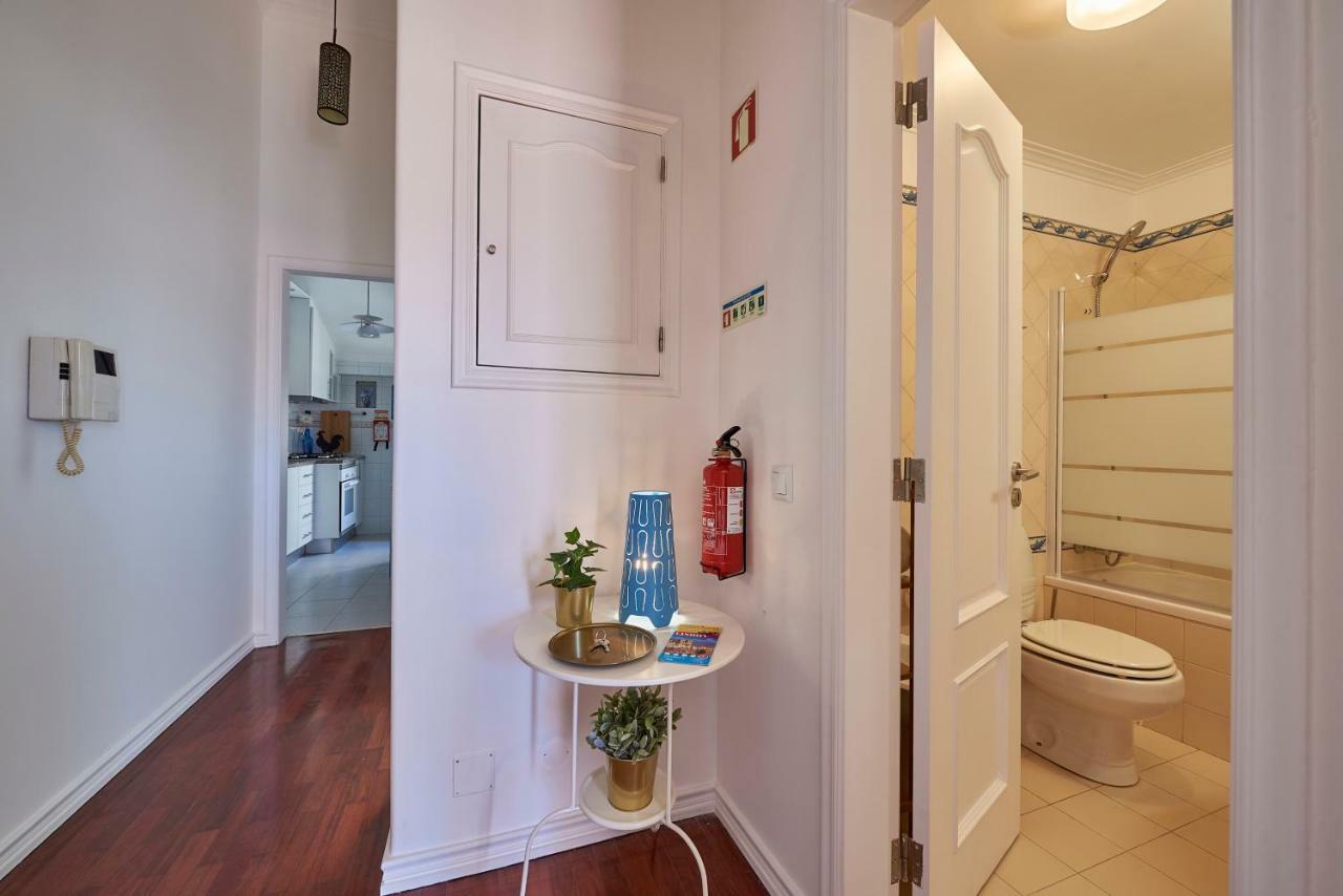 Cozy Apartment In Historic Center With Terrace Lisboa 外观 照片